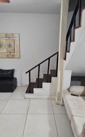 Casa de condomínio para alugar com 128m², 3 quartos e sem vaga