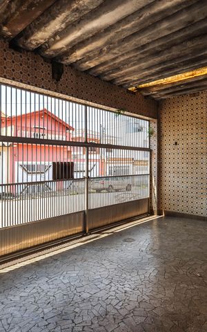 Casa à venda com 120m², 5 quartos e 2 vagas Casa à venda com 120m², 5 quartos e 2 vagasGaragem