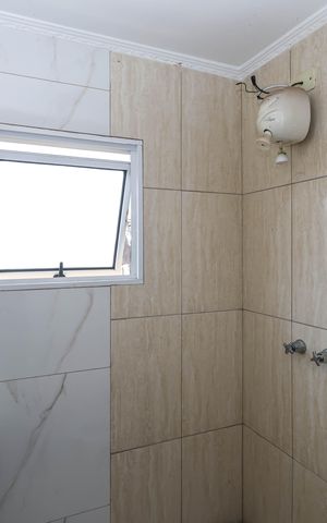 Casa à venda com 120m², 5 quartos e 2 vagas Casa à venda com 120m², 5 quartos e 2 vagasBanheiro 2