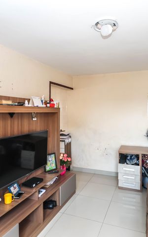 Casa à venda com 120m², 5 quartos e 2 vagas Casa à venda com 120m², 5 quartos e 2 vagasSala 2