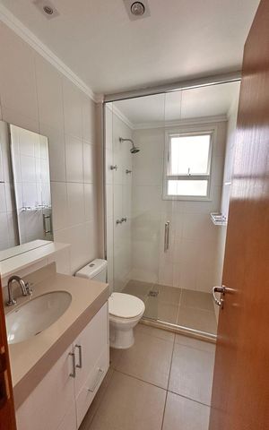 Apartamento para alugar com 122m², 2 quartos e 2 vagasBanheiro