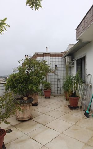 Apartamento à venda com 156m², 4 quartos e 2 vagasTerraço 