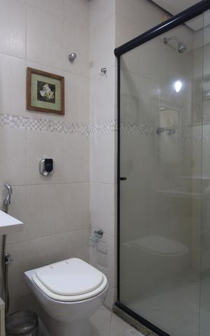 Apartamento à venda com 156m², 4 quartos e 2 vagasBanheiro social 1