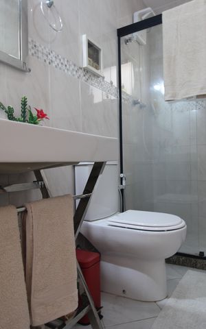 Apartamento à venda com 156m², 4 quartos e 2 vagasBanheiro social 2
