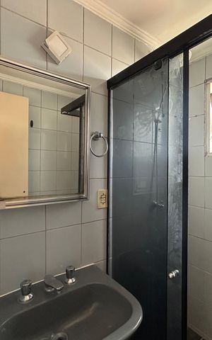 Apartamento para alugar com 59m², 2 quartos e 1 vaga Apartamento para alugar com 59m², 2 quartos e 1 vagaBanheiro