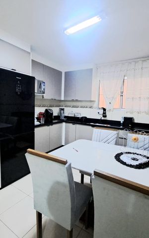 Casa à venda com 275m², 5 quartos e 4 vagas