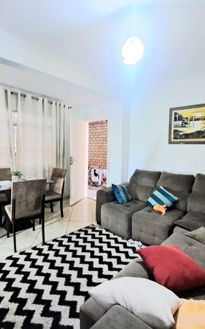 Casa à venda com 275m², 5 quartos e 4 vagas
