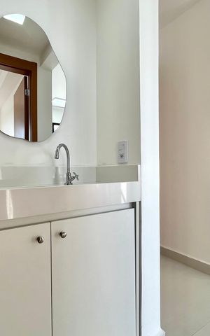 Apartamento à venda com 37m², 2 quartos e sem vaga Apartamento à venda com 37m², 2 quartos e sem vagaBanheiro