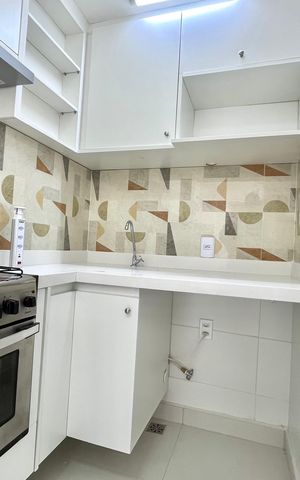 Apartamento à venda com 37m², 2 quartos e sem vaga Apartamento à venda com 37m², 2 quartos e sem vagaÁrea de Serviço