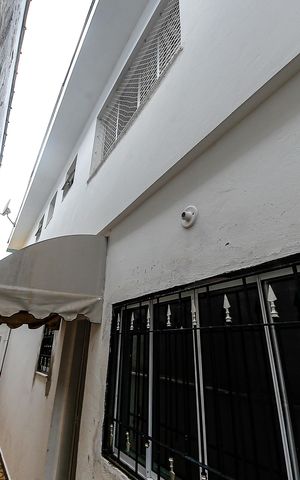 Casa à venda com 250m², 3 quartos e 2 vagasÁrea externa
