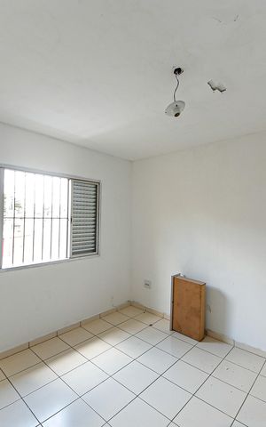 Casa à venda com 250m², 3 quartos e 2 vagasSuíte