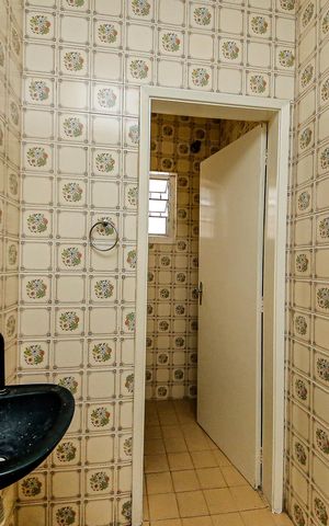 Casa à venda com 250m², 3 quartos e 2 vagasLavabo