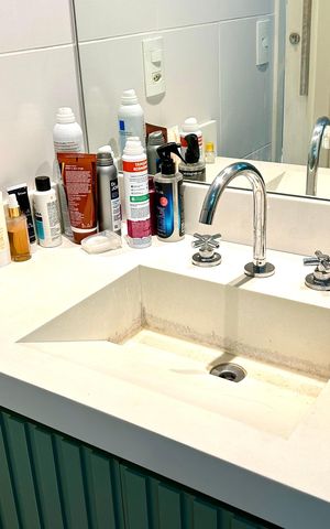 Apartamento à venda com 86m², 2 quartos e 1 vaga Apartamento à venda com 86m², 2 quartos e 1 vagaBanheiro 1