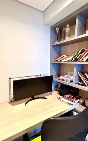 Apartamento à venda com 86m², 2 quartos e 1 vaga Apartamento à venda com 86m², 2 quartos e 1 vagaEscritório