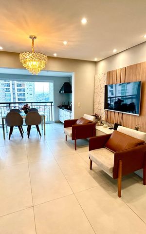 Apartamento à venda com 86m², 2 quartos e 1 vaga Apartamento à venda com 86m², 2 quartos e 1 vagaSala