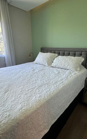 Apartamento à venda com 79m², 2 quartos e 2 vagas Apartamento à venda com 79m², 2 quartos e 2 vagasSuíte