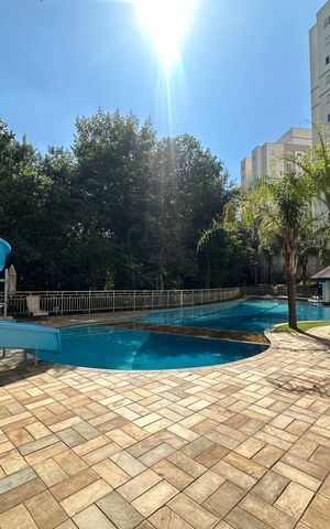 Apartamento à venda com 79m², 2 quartos e 2 vagas Apartamento à venda com 79m², 2 quartos e 2 vagasÁrea comum - Piscina