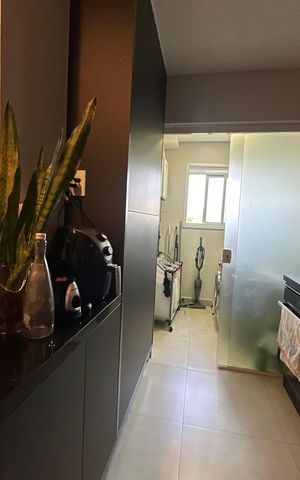 Apartamento à venda com 79m², 2 quartos e 2 vagas Apartamento à venda com 79m², 2 quartos e 2 vagasCozinha