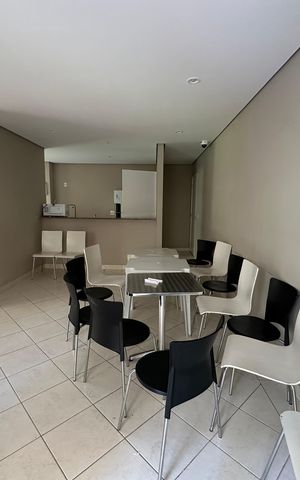 Apartamento à venda com 79m², 2 quartos e 2 vagas Apartamento à venda com 79m², 2 quartos e 2 vagasÁrea comum - Salão de festas