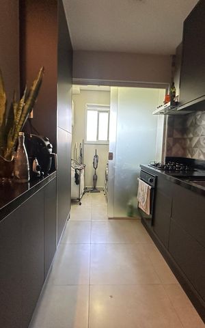 Apartamento à venda com 79m², 2 quartos e 2 vagas Apartamento à venda com 79m², 2 quartos e 2 vagasCozinha