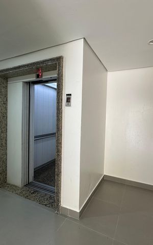 Apartamento à venda com 79m², 2 quartos e 2 vagas Apartamento à venda com 79m², 2 quartos e 2 vagasHall de entrada