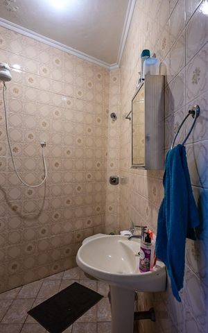 Casa à venda com 480m², 7 quartos e 21 vagasBanheiro de Serviço da Casa 2