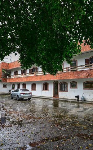 Casa à venda com 480m², 7 quartos e 21 vagasGaragem