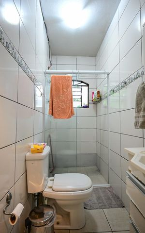 Casa à venda com 480m², 7 quartos e 21 vagasBanheiro 1 da Casa 1