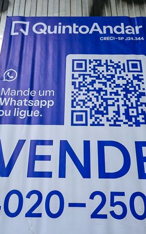 Casa à venda com 480m², 7 quartos e 21 vagasFachada
