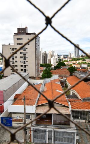Apartamento à venda com 82m², 2 quartos e 1 vagaQuarto 2 - Vista