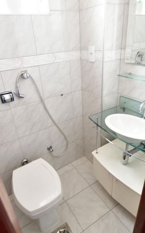 Apartamento à venda com 82m², 2 quartos e 1 vagaLavabo