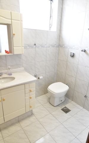 Apartamento à venda com 82m², 2 quartos e 1 vagaBanheiro