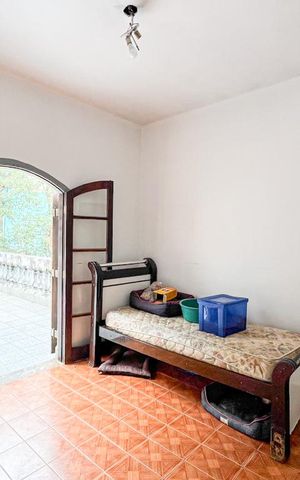 Casa à venda com 464m², 3 quartos e 4 vagas Casa à venda com 464m², 3 quartos e 4 vagasSuíte 2
