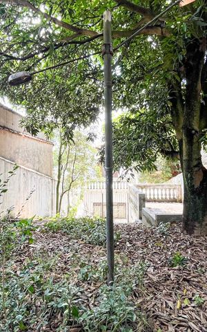 Casa à venda com 464m², 3 quartos e 4 vagas Casa à venda com 464m², 3 quartos e 4 vagasQuintal