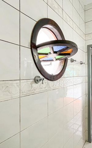 Casa à venda com 464m², 3 quartos e 4 vagas Casa à venda com 464m², 3 quartos e 4 vagasBanheiro da Suíte 2