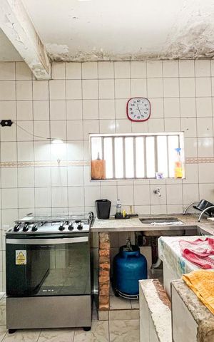 Casa à venda com 464m², 3 quartos e 4 vagas Casa à venda com 464m², 3 quartos e 4 vagasCozinha