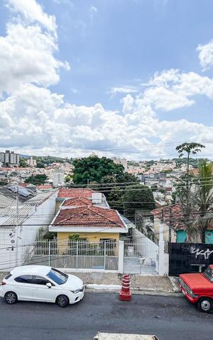 Casa à venda com 464m², 3 quartos e 4 vagas Casa à venda com 464m², 3 quartos e 4 vagasVista da sacada da suite