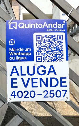 Casa à venda com 464m², 3 quartos e 4 vagas Casa à venda com 464m², 3 quartos e 4 vagasPlaquinha