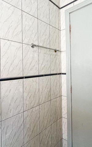 Casa à venda com 464m², 3 quartos e 4 vagas Casa à venda com 464m², 3 quartos e 4 vagasBanheiro Social