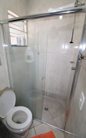 Casa para alugar com 120m², 3 quartos e 2 vagasBanheiro 