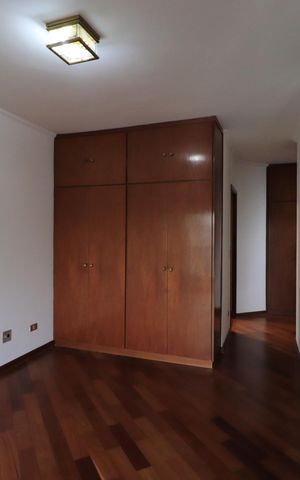 Apartamento para alugar com 280m², 3 quartos e 3 vagasQuarto 3 - Suíte