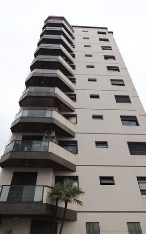 Apartamento para alugar com 280m², 3 quartos e 3 vagasFachada do bloco