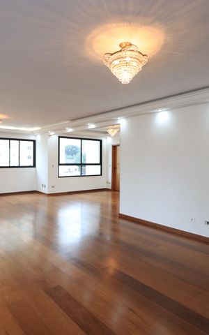 Apartamento para alugar com 280m², 3 quartos e 3 vagasSala