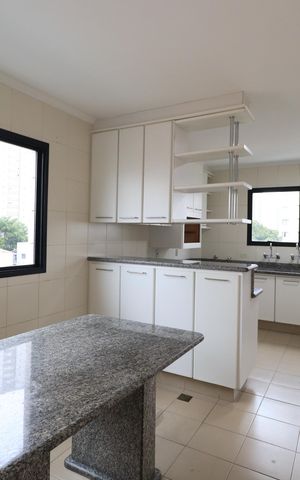 Apartamento para alugar com 280m², 3 quartos e 3 vagasSala de Jantar