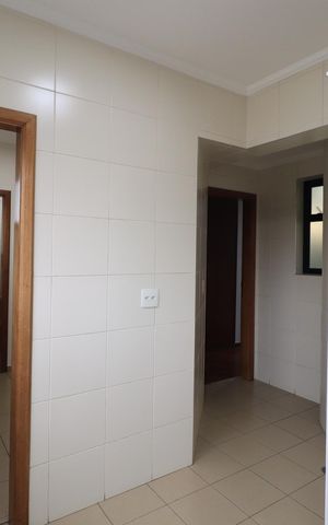 Apartamento para alugar com 280m², 3 quartos e 3 vagasÁrea de Serviço