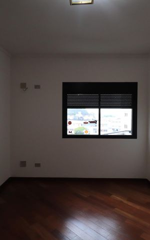 Apartamento para alugar com 280m², 3 quartos e 3 vagasQuarto 2 - Suíte
