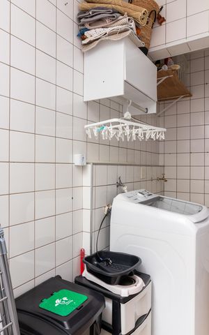 Casa de condomínio à venda com 178m², 3 quartos e 3 vagas Casa de condomínio à venda com 178m², 3 quartos e 3 vagasÁrea de Serviço