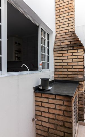 Casa de condomínio à venda com 178m², 3 quartos e 3 vagas Casa de condomínio à venda com 178m², 3 quartos e 3 vagasQuintal