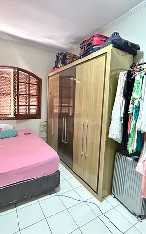 Casa para alugar com 240m², 3 quartos e 2 vagas Casa para alugar com 240m², 3 quartos e 2 vagasQuarto 1