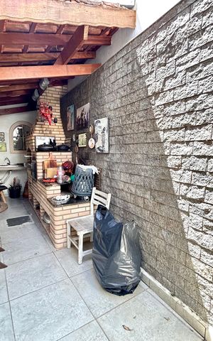 Casa para alugar com 240m², 3 quartos e 2 vagas Casa para alugar com 240m², 3 quartos e 2 vagasChurrasqueira